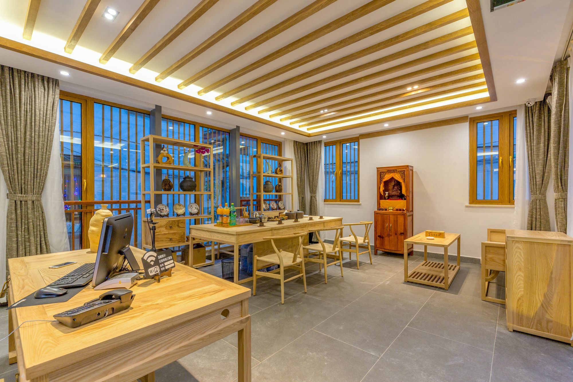 ホテル The South House 麗江市 エクステリア 写真